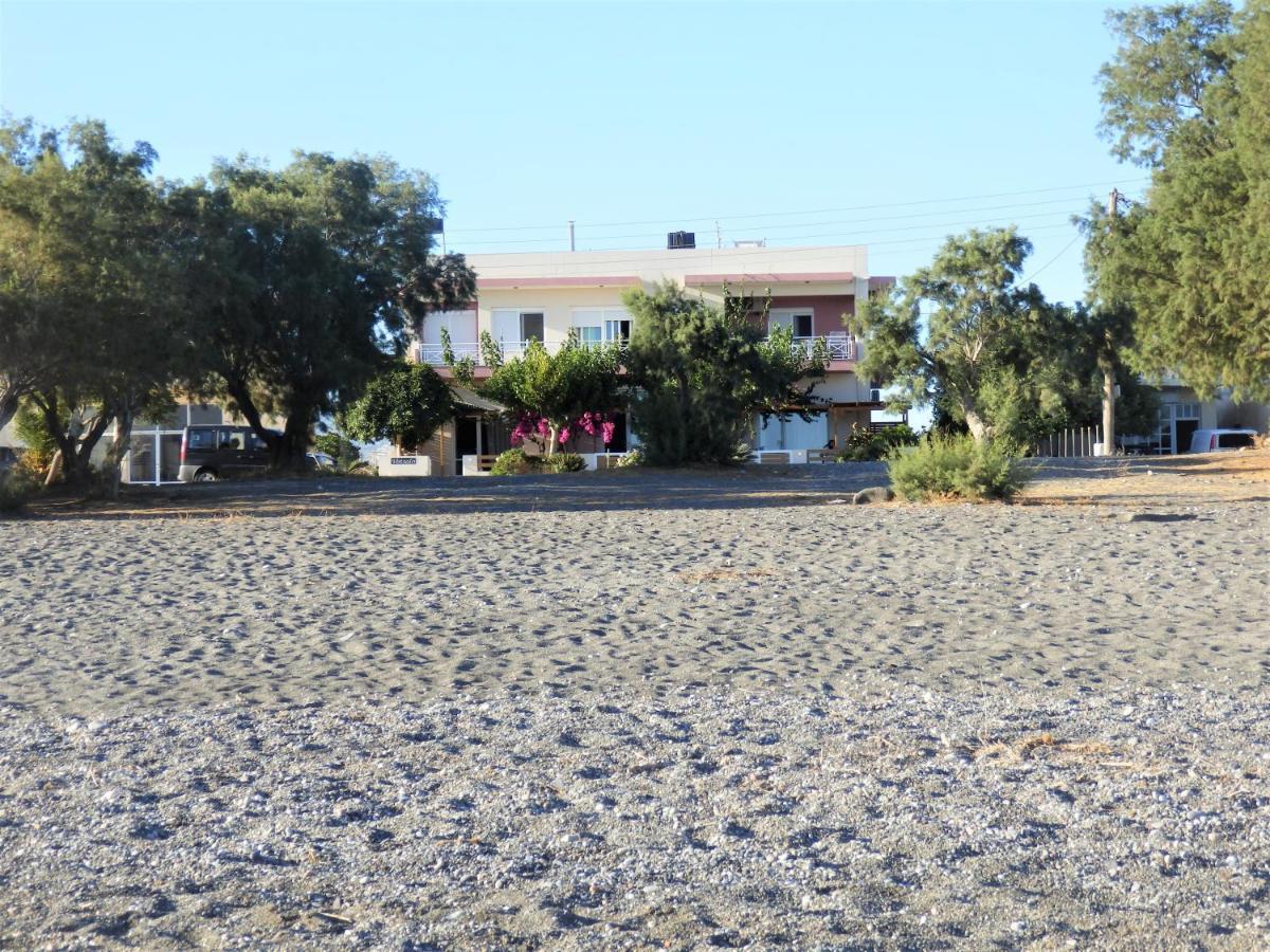 Votsalo Villa Ierápetra Екстериор снимка